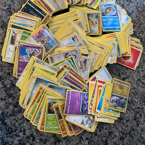 Pokemon Cards - Picture 2 of 3